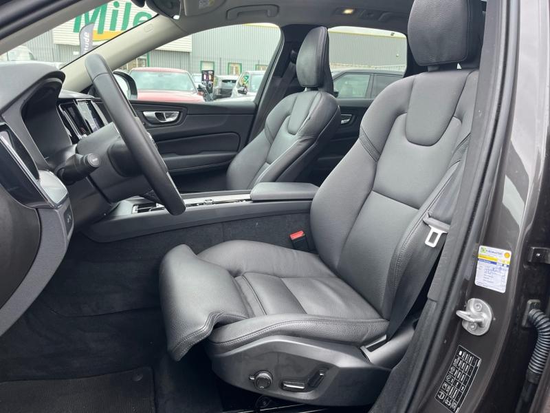 Image VOLVO XC60 T6 Hybride Rechargeable 253 + 145ch Plus Style Dark Geartronic 8 AWD
