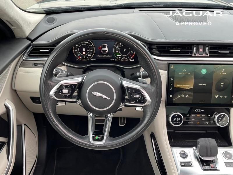 Image JAGUAR F-Pace P400e Plug-in-Hybrid R-Dynamic HSE BVA8 AWD