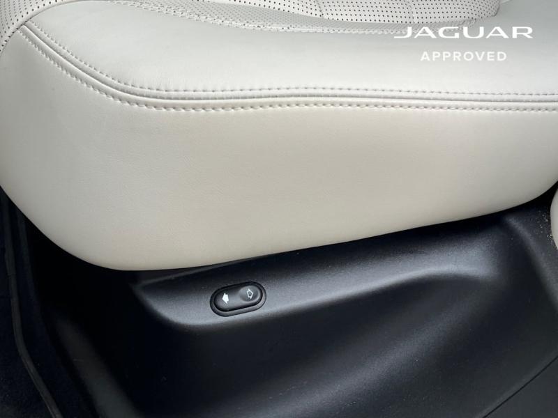 Image JAGUAR F-Pace P400e Plug-in-Hybrid R-Dynamic HSE BVA8 AWD