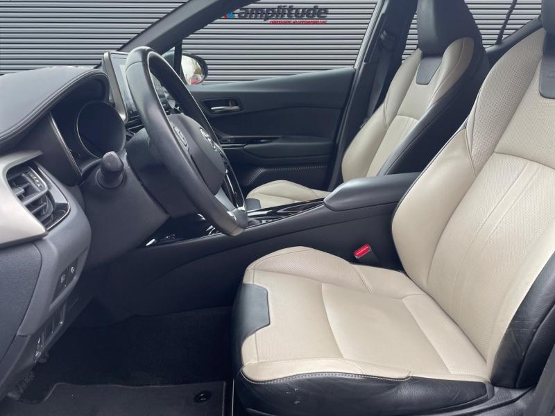 Image TOYOTA C-HR 122h Collection 2WD E-CVT RC18