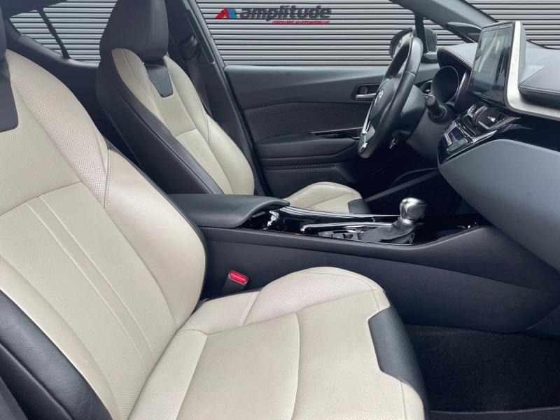 Image TOYOTA C-HR 122h Collection 2WD E-CVT RC18