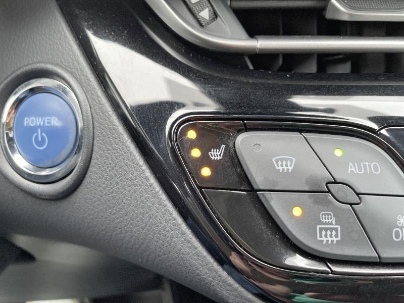 Image TOYOTA C-HR 122h Collection 2WD E-CVT RC18