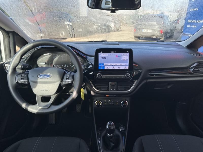 Image FORD Fiesta 1.5 TDCi 85ch Stop&Start Business Nav 5p Euro6.2
