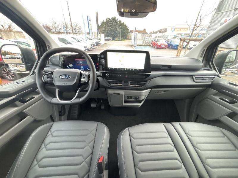 Image FORD Tourneo Custom 320 L2H1 2.0 EcoBlue 170ch Titanium BVA8