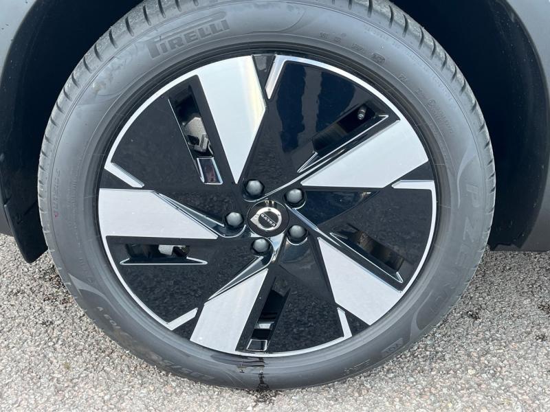 Image VOLVO EC40 Single 238ch Start