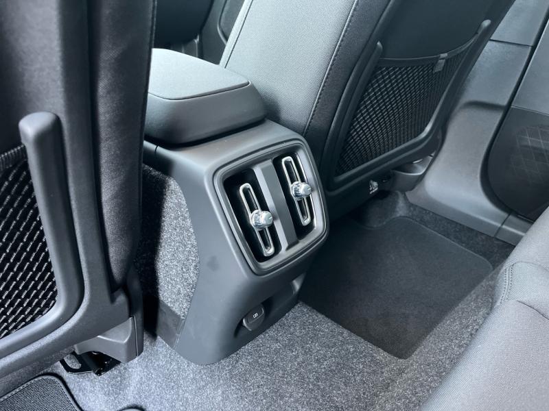 Image VOLVO EC40 Single 238ch Start