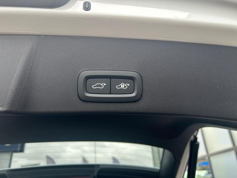 Image VOLVO XC40 B3 163ch Black Edition DCT 7