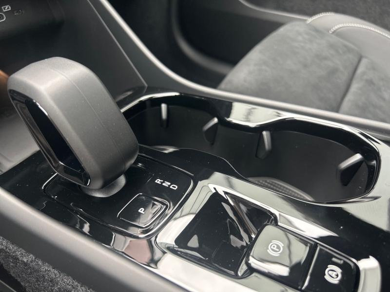 Image VOLVO XC40 B3 163ch Black Edition DCT 7