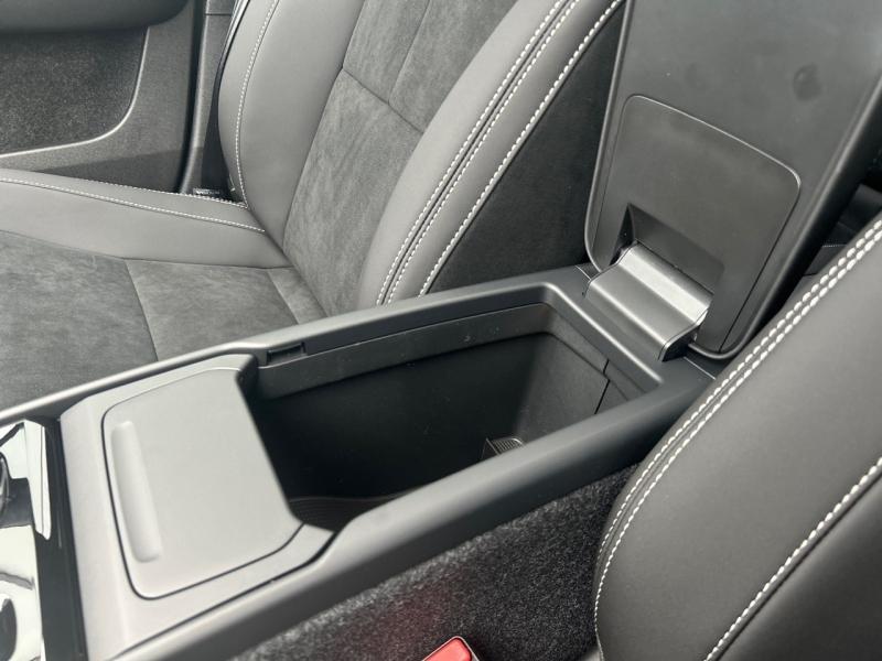 Image VOLVO XC40 B3 163ch Black Edition DCT 7