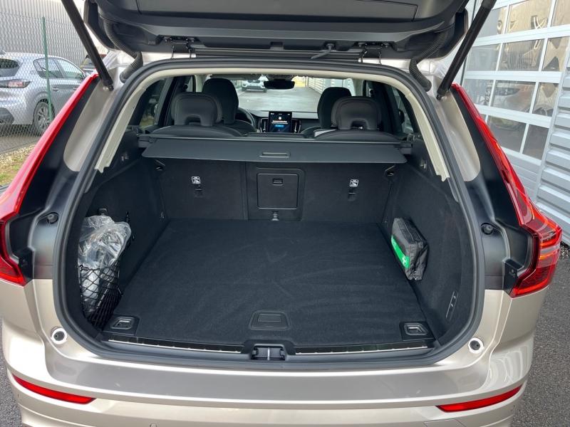 Image VOLVO XC60 T6 Hybride Rechargeable 350ch Ultra Style Dark Geartronic 8 AWD