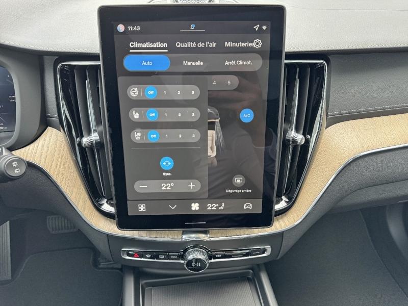 Image VOLVO XC60 T6 Hybride Rechargeable 350ch Ultra Style Dark Geartronic 8 AWD