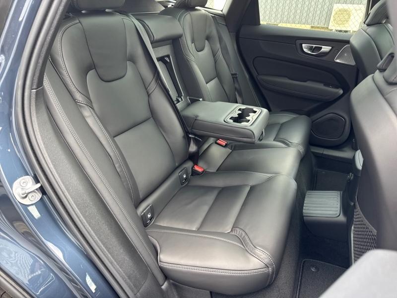 Image VOLVO XC60 T6 Hybride Rechargeable 350ch Ultra Style Dark Geartronic 8 AWD