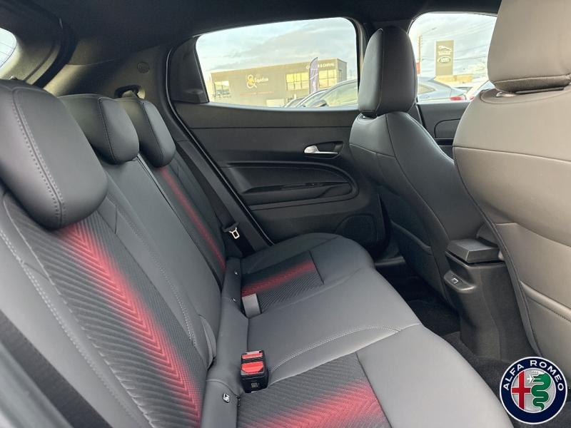 Image ALFA ROMEO Junior 1.2 Ibrida 145ch Premium e-DCT6
