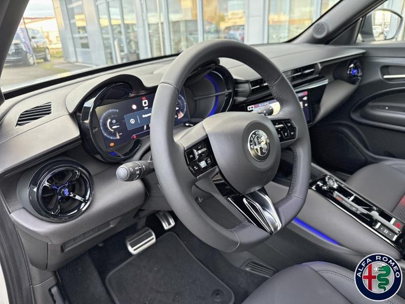 Image ALFA ROMEO Junior 1.2 Ibrida 145ch Premium e-DCT6