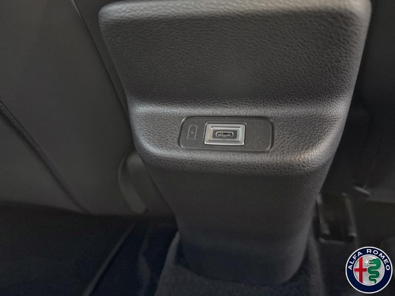 Image ALFA ROMEO Junior 1.2 Ibrida 145ch Premium e-DCT6