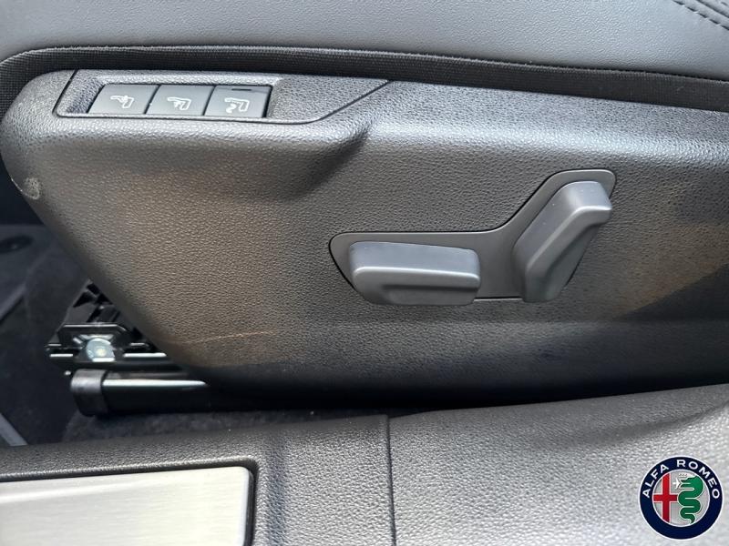 Image ALFA ROMEO Junior 1.2 Ibrida 145ch Premium e-DCT6