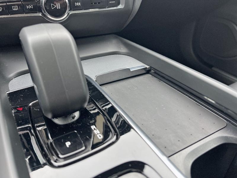 Image VOLVO V60 B4 197ch Ultra Style Dark DCT 7