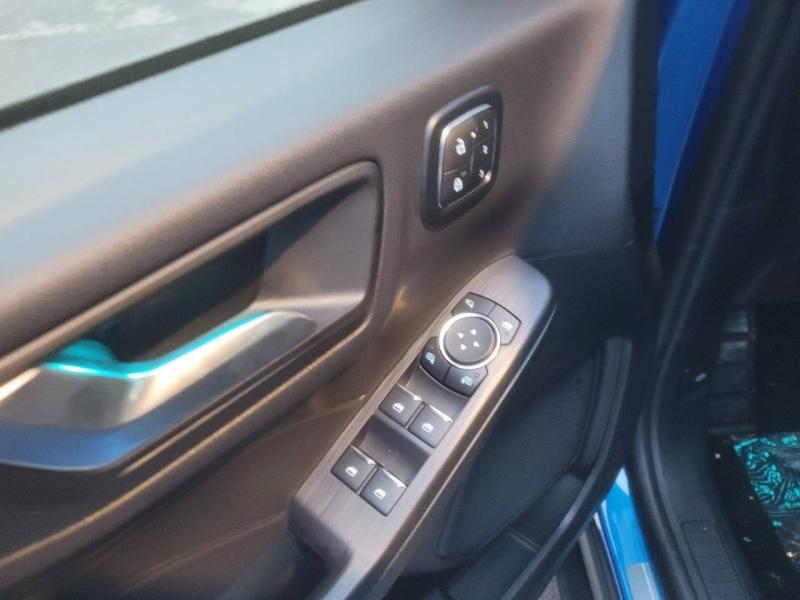 Image FORD Kuga 2.5 Duratec 180 ch Hybrid FlexiFuel (FHEV E85) Powershift 5p ST LINE X