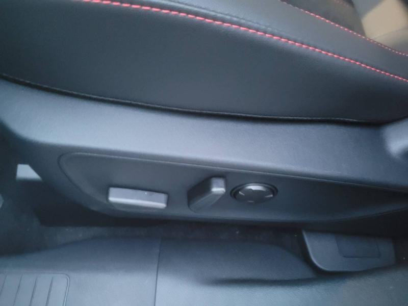 Image FORD Kuga 2.5 Duratec 180 ch Hybrid FlexiFuel (FHEV E85) Powershift 5p ST LINE X