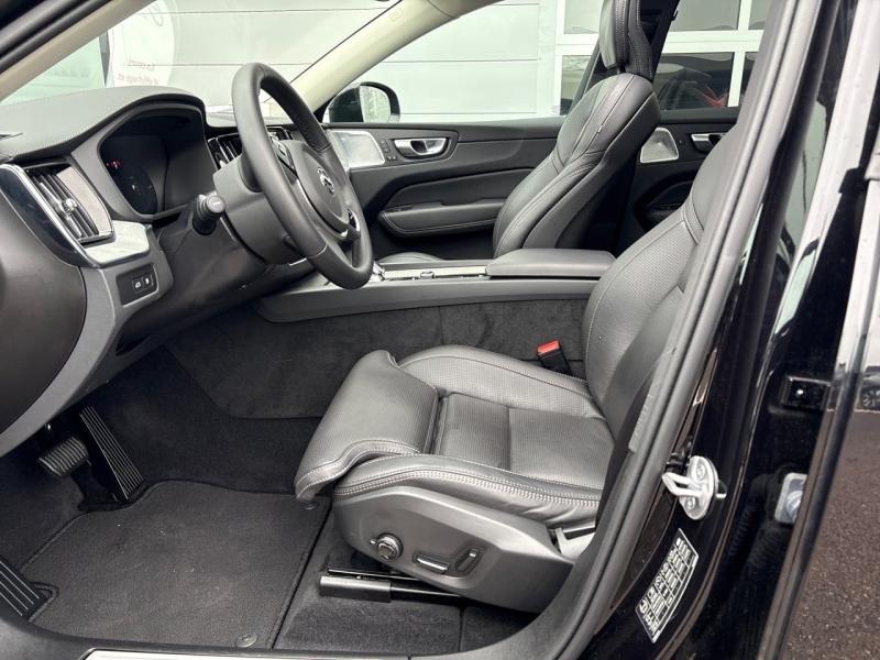 Image VOLVO XC60 T6 Hybride Rechargeable 350ch Ultra Style Dark Geartronic 8 AWD