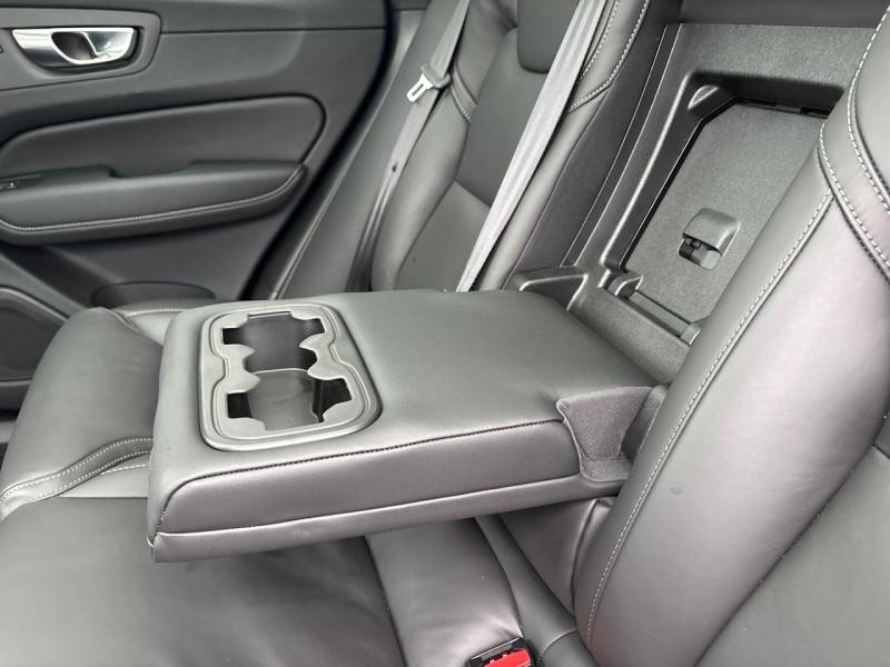 Image VOLVO XC60 T6 Hybride Rechargeable 350ch Ultra Style Dark Geartronic 8 AWD