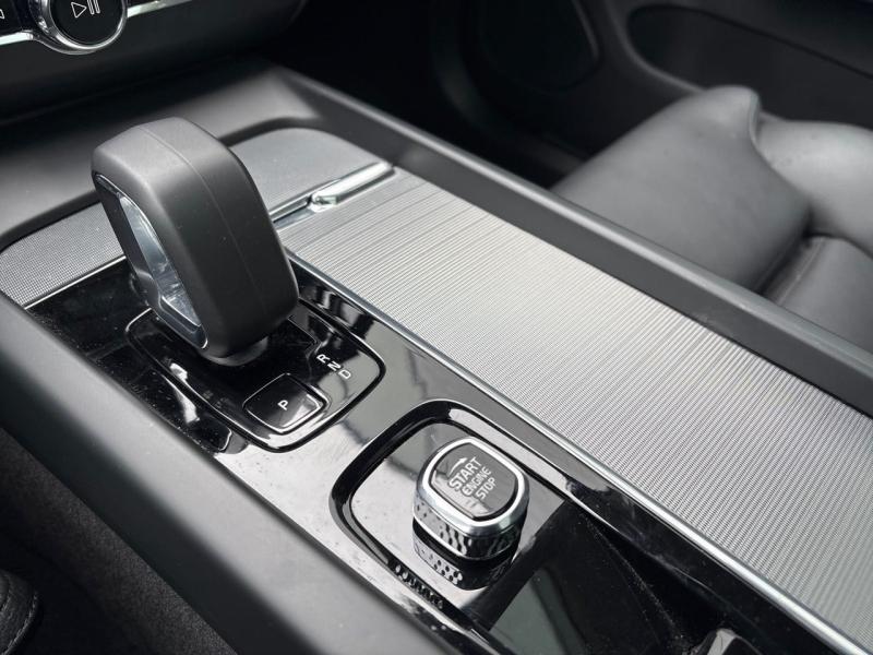 Image VOLVO XC60 T6 Hybride Rechargeable 253 + 145ch Ultra Style Chrome Geartronic 8 AWD