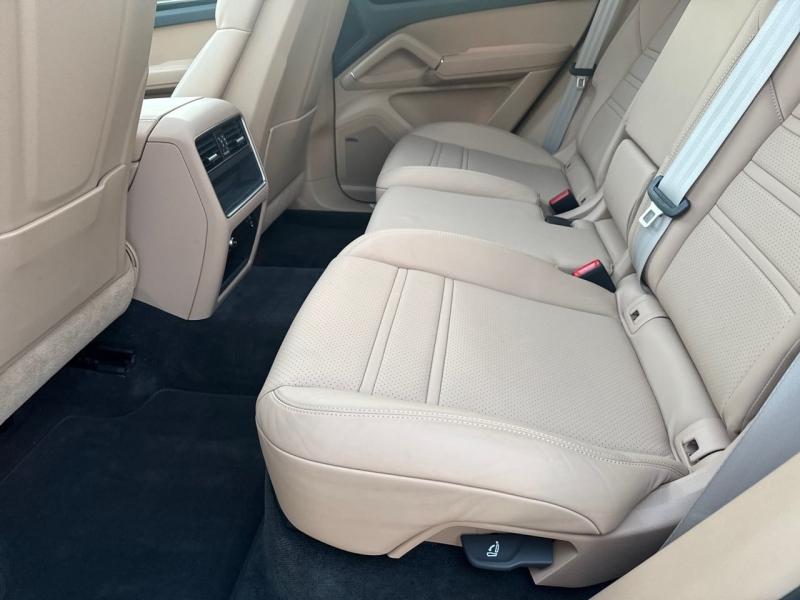 Image PORSCHE Cayenne 3.0 V6 462ch E-Hybrid Platinum Edition