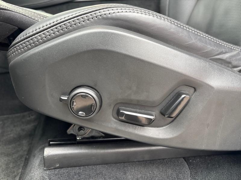 Image VOLVO Xc90 XC90 Ultra  T8 AWD Hybride rechargeable  Hybride Rechargeable (Essence)  Chrome  7 places