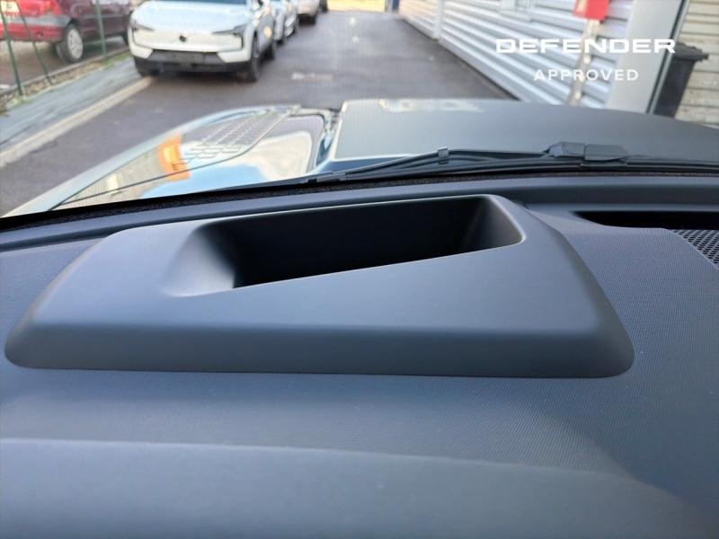 Image LAND-ROVER Defender 110 2.0 P300e PHEV Trophy Edition Keswick Green