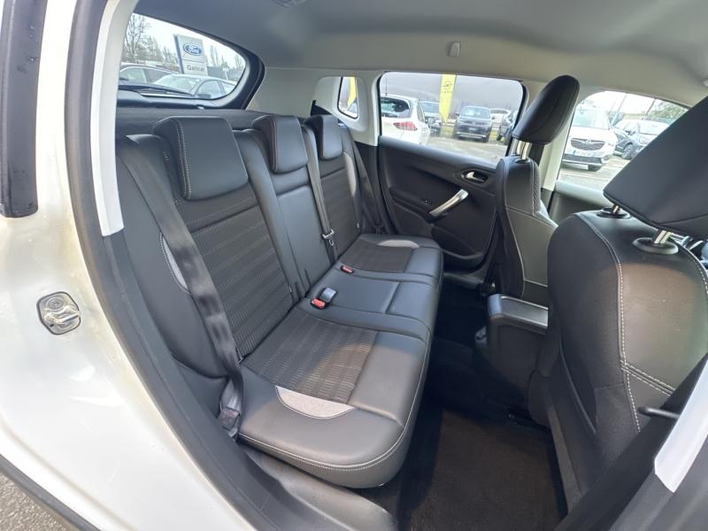 Image PEUGEOT 2008 1.5 BlueHDi 100ch S&S Allure