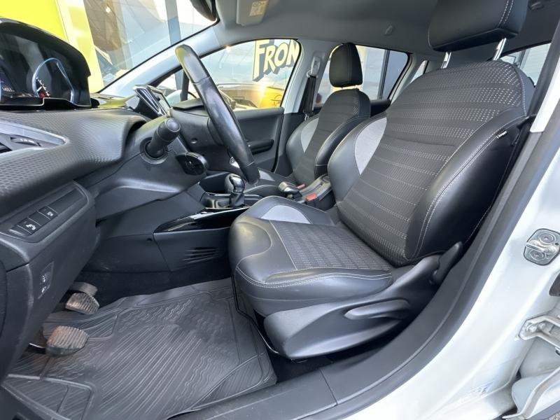 Image PEUGEOT 2008 1.5 BlueHDi 100ch S&S Allure