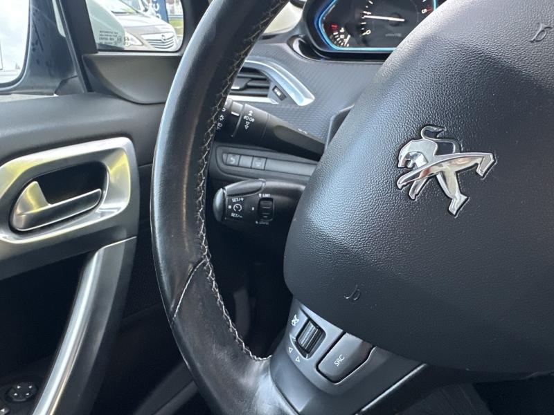 Image PEUGEOT 2008 1.5 BlueHDi 100ch S&S Allure