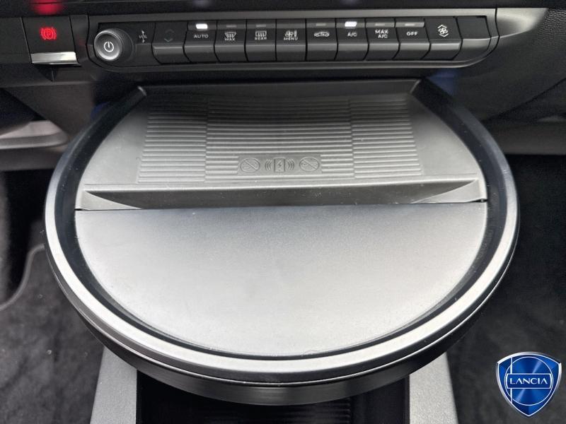 Image LANCIA Ypsilon 1.2 Ibrida 110ch HF Line eDCT6