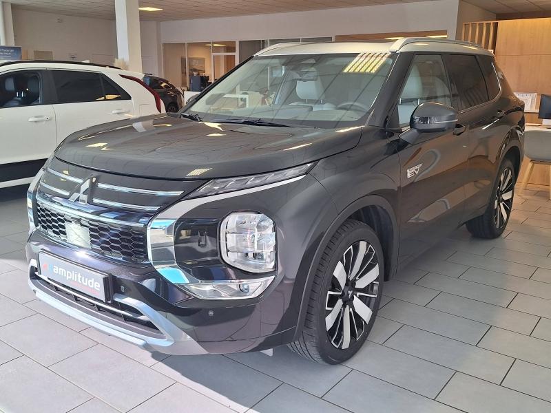 Photo MITSUBISHI Outlander 2.4 PHEV 306ch Instyle 4WD