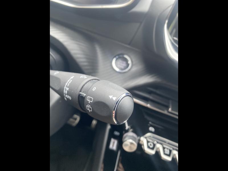 Image PEUGEOT 208 1.2 Hybrid 100ch GT e-DCS6
