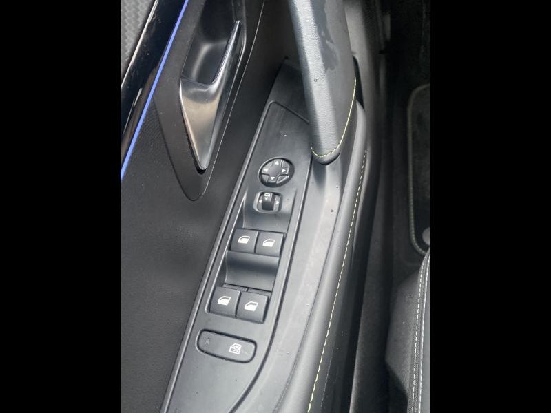 Image PEUGEOT 208 1.2 Hybrid 100ch GT e-DCS6