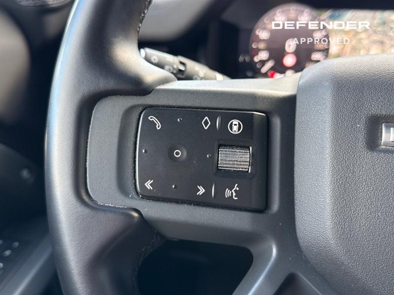 Image LAND-ROVER Defender 90 3.0 D250 Hard Top X-Dynamic SE