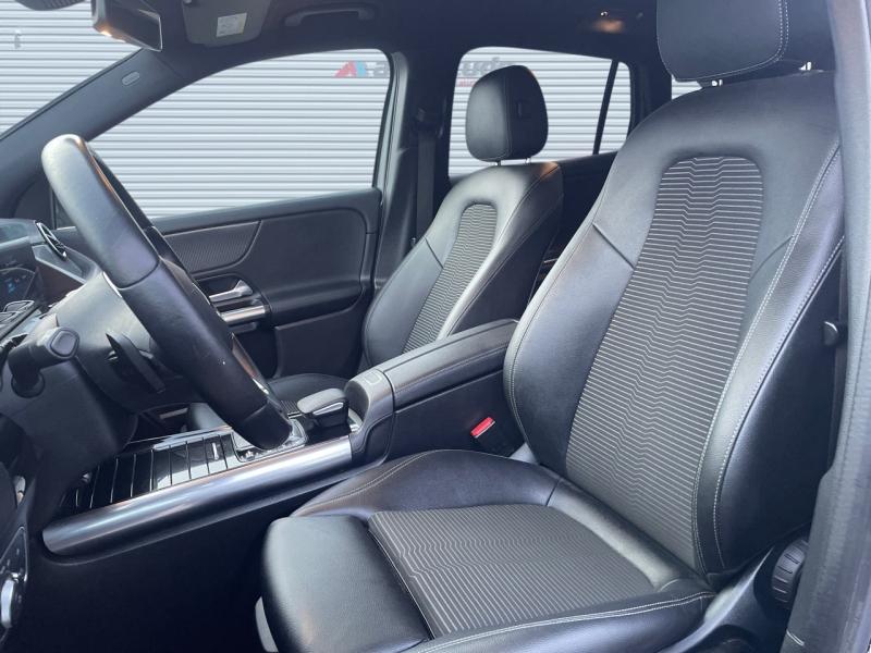 Image MERCEDES-BENZ GLA 200 163ch Progressive Line 7G-DCT