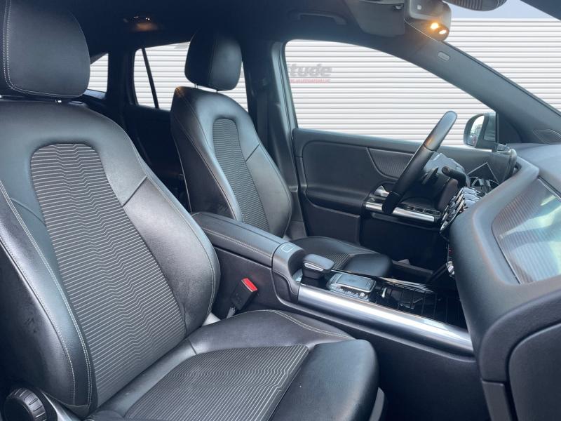 Image MERCEDES-BENZ GLA 200 163ch Progressive Line 7G-DCT