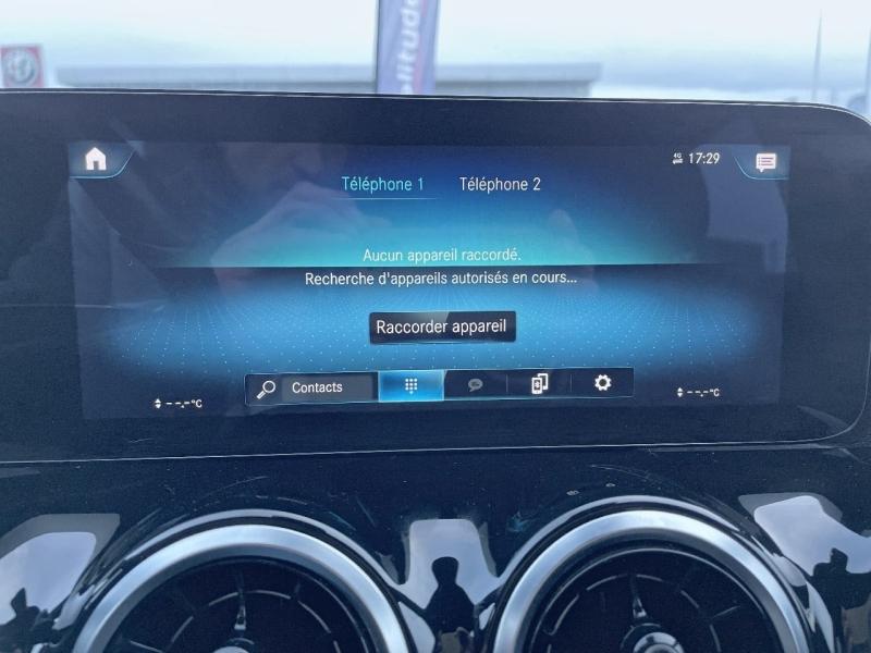 Image MERCEDES-BENZ GLA 200 163ch Progressive Line 7G-DCT