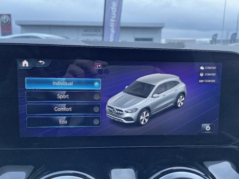 Image MERCEDES-BENZ GLA 200 163ch Progressive Line 7G-DCT