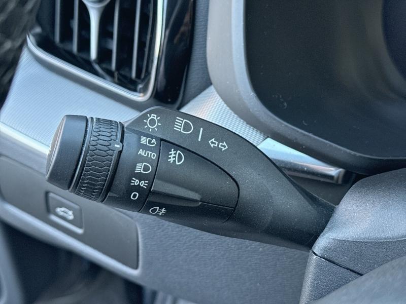 Image VOLVO XC60 B4 197ch Plus Style Chrome Geartronic