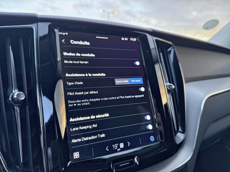 Image VOLVO XC60 B4 197ch Plus Style Chrome Geartronic