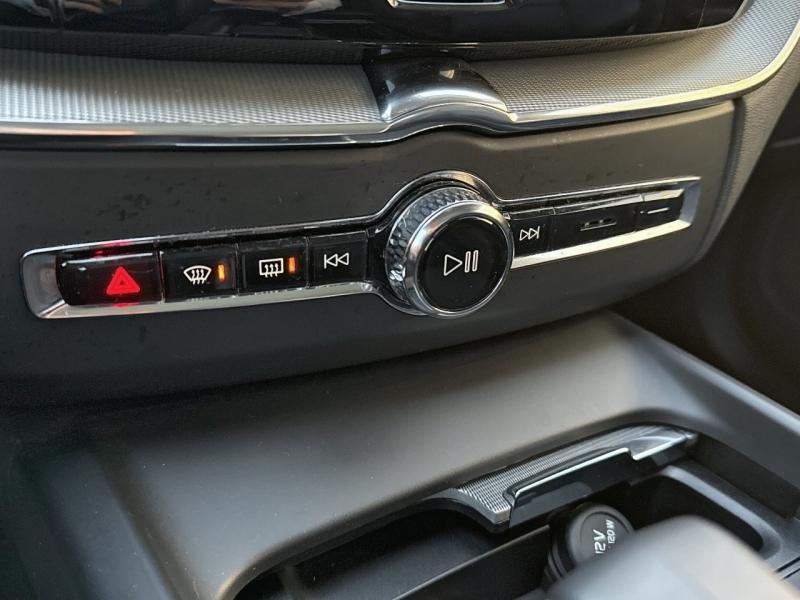 Image VOLVO XC60 B4 197ch Plus Style Chrome Geartronic