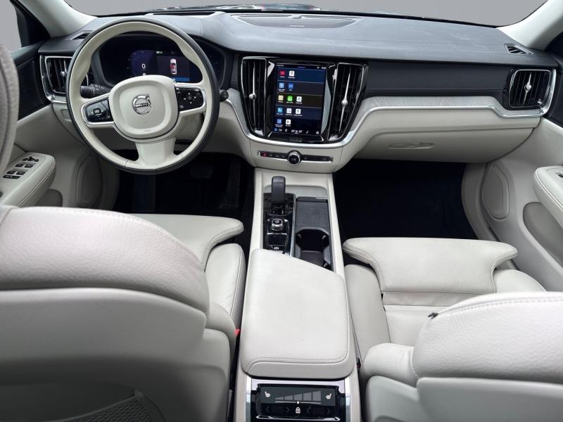 Image VOLVO V60 B4 197ch Ultimate Style Dark Geartronic 8