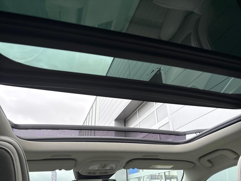 Image VOLVO V60 B4 197ch Ultimate Style Dark Geartronic 8