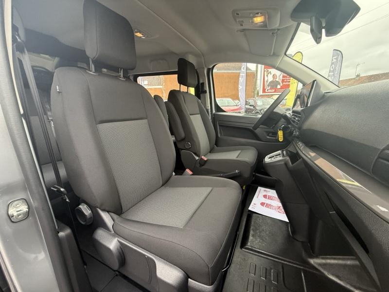 Image PEUGEOT Expert Fg M 2.0 BlueHDi 145ch S&S EAT8