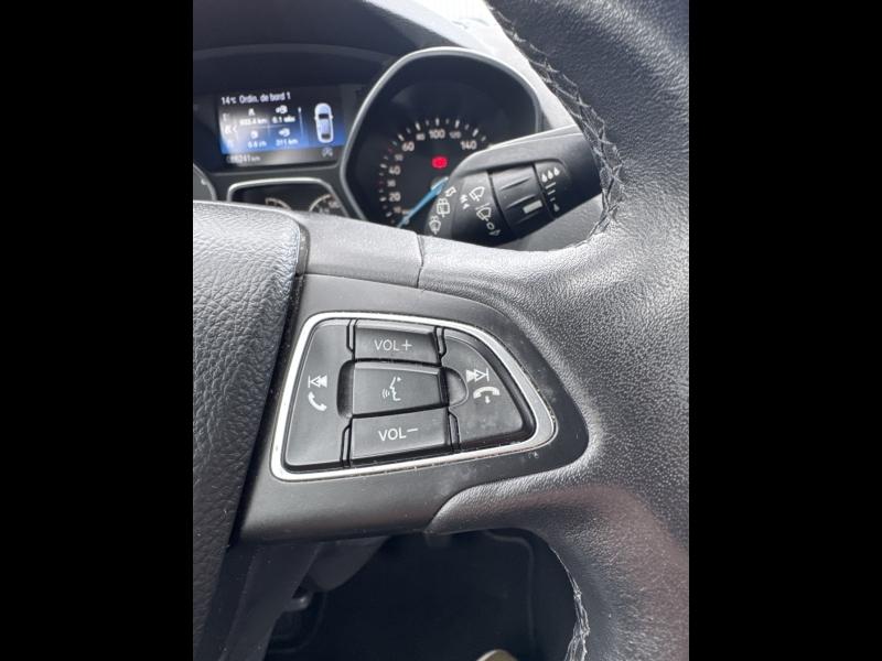 Image FORD C-MAX 1.0 EcoBoost 125ch Stop&Start Titanium Euro6.2