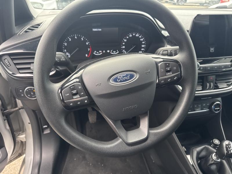 Image FORD Fiesta 1.0 EcoBoost 100ch Stop&Start Trend 5p Euro6.2