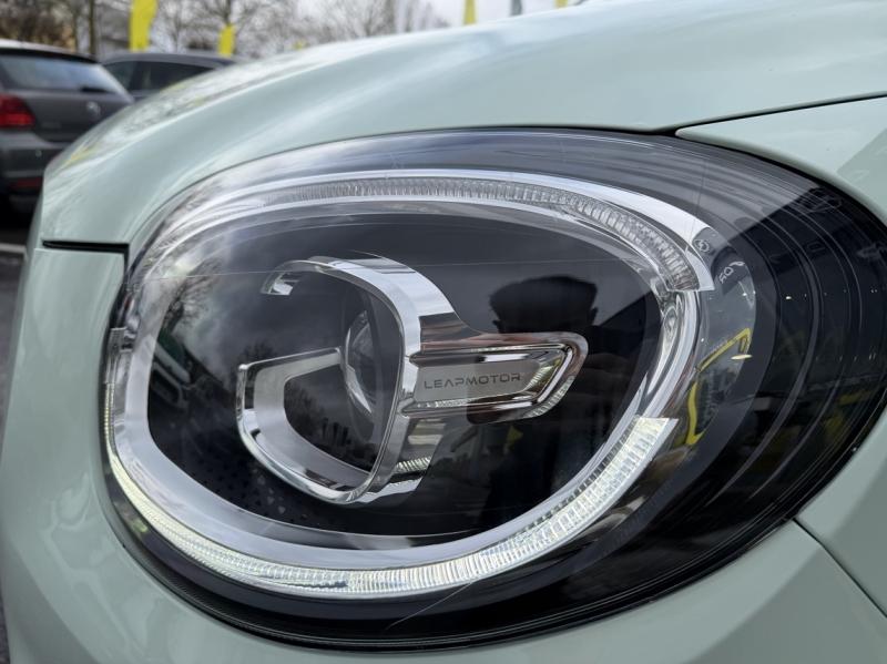 Image LEAPMOTOR T03 Electric 95ch Design